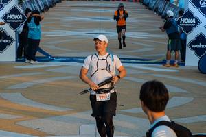 BIB: 5914
                            <button type="button" onclick="openModal(22748357)" class="btn btn-primary btn-sm float-right btn-popup" data-toggle="modal" data-target=".modal-high-quality">
                        <i class="fas fa-shopping-cart"></i> Add to Cart
                    </button>
                                            <button type="button" onclick="isThisMe(22748357, true)" class="btn btn-success btn-sm float-right btn-popup btn-isme hidden" data-toggle="tooltip" data-placement="bottom" title="นี่คือรูปของคุณใช่ไหม คลิกที่นี่เพื่อเอาเข้าอัลบั้ม">
                        <i class="fas fa-plus"></i> Add to album
                    </button>
                    <button type="button" onclick="isThisMe(22748357, false)" class="btn btn-warning btn-sm float-right btn-popup btn-isnotme hidden">
                        <i class="fas fa-ban"></i> Remove from album
                    </button>